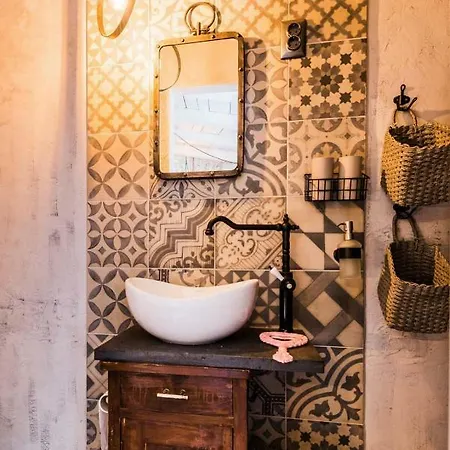 アパート Livo Disno 12