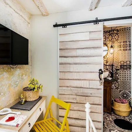 Livo Disno 12 Спліт