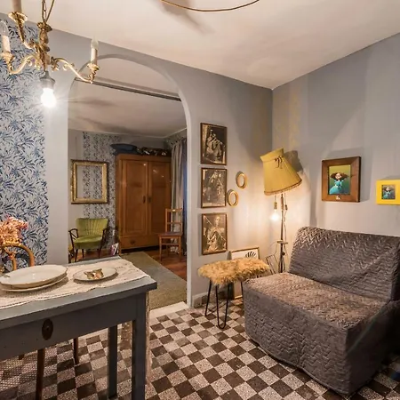 Apartamento Livo Disno 12 *