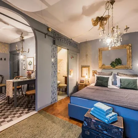 Livo Disno 12 Apartment