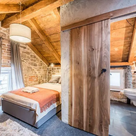 Livo Disno 12 Apartment