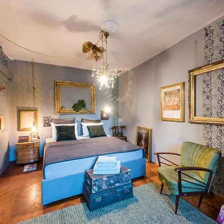 Apartman Livo Disno 12 *